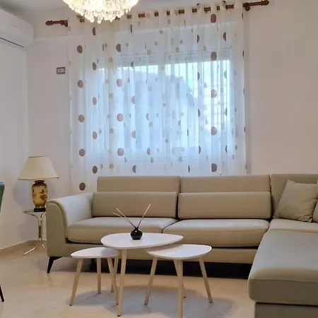 Sunshine Apartment